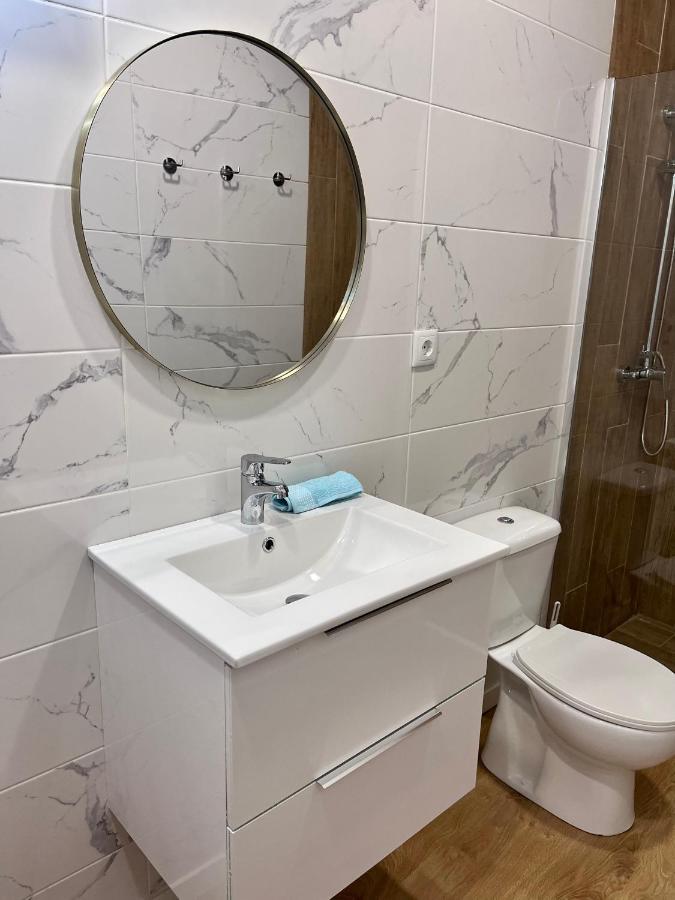 Gatu Premium Villa La Pepa, Preferente Mayores De 25 Anos Y Familias Cádiz Exteriör bild